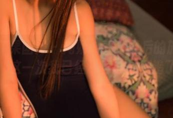 GIRLT果团网 - 周妍希奉上最后的旅拍分享:这一次我已经不再被蚊子追了!
