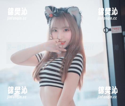 又一组让人欲罢不能的照片：HaNari(하나리)与她的“香槟网格”。