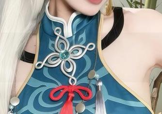 Hatori Sama的图包，裤里丝是个让人忍不住驻足的谜。