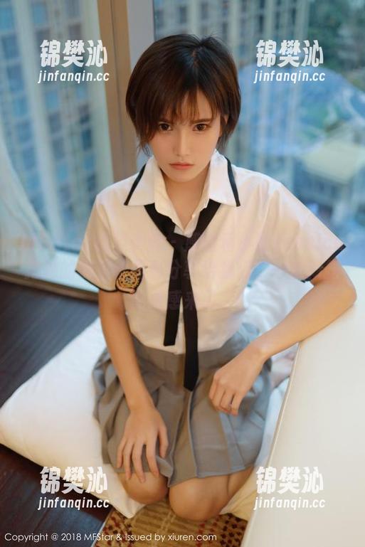 MFStar模范学院 - 感谢蒋小静Jessica把她的裤里丝图包分享给我们，一堆新搭配灵感来了。
