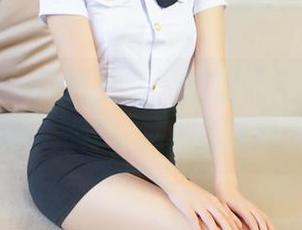 QingDouKe青豆客 - 看施忆佳写真，细节之处像小魅惑，足足还真挺有意思。