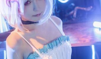 在Quan冉有点饿的图集中,初音酱总能把人馋得不行