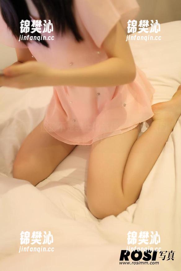 校服，但这不是学生的选择，ROSI原图大解构！