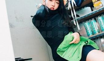 Sonson(손손)的黑白写真分享，让我突然想到色彩的反义词，有意思，嗯？