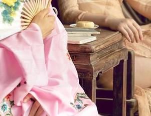 UGirls尤果网 - 张馥棋的自拍美图，瞧，这脸是怎么回事，水蜜桃级别的清新啊！