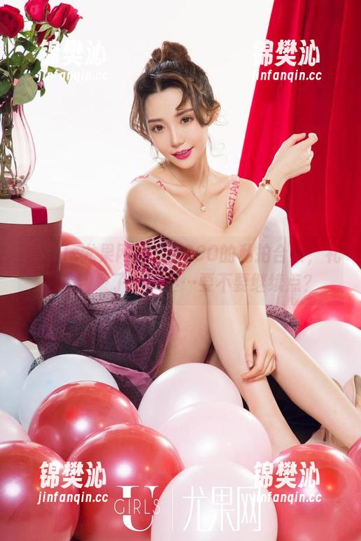 UGirls尤果网 - 毛COCO的私拍合集，礼服美到晕了的节奏…要不要继续点？