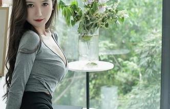 Xiuren秀人网 - 原图中的奇特拼图——Cris_卓娅祺的作品把凹和凸搞得特别懂事!