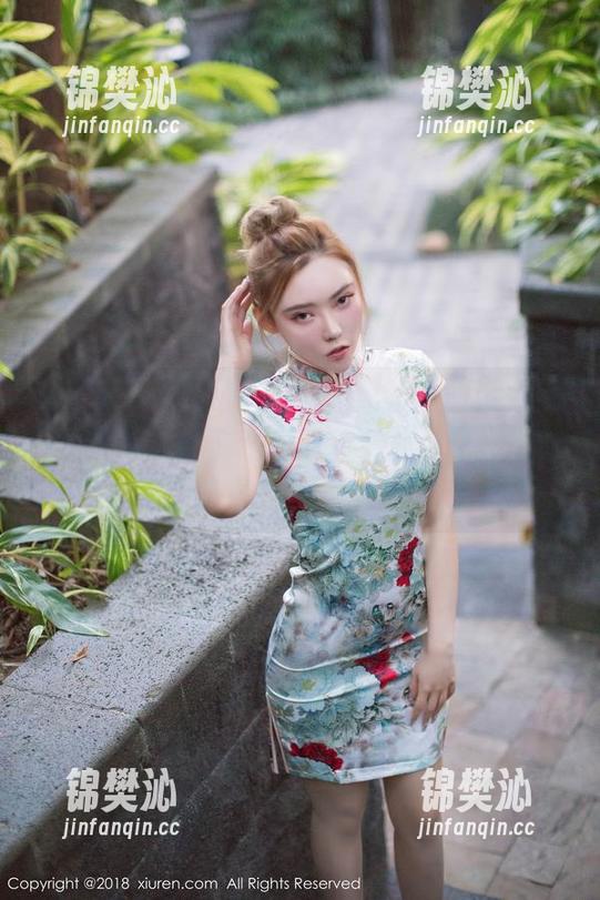 Xiuren秀人网 - 黑色的奥秘：Egg尤妮丝的作品集，就该让人直接扑倒吧！不过我是说摄影哦！
