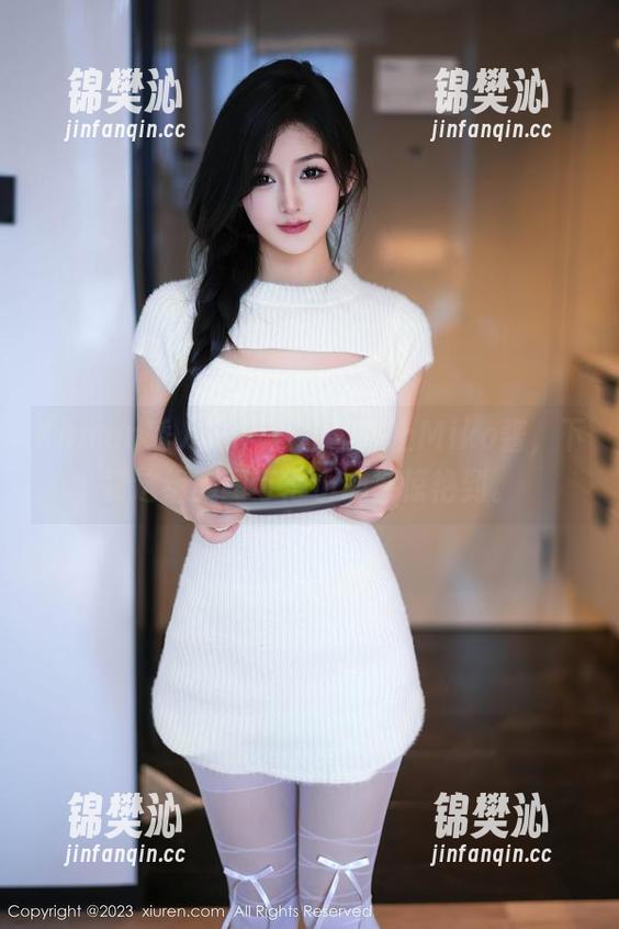 Xiuren秀人网-Miko酱 Xiuren秀人网 - 当白丝遇上Miko酱,下载这组美图可得小心被惊艳到。