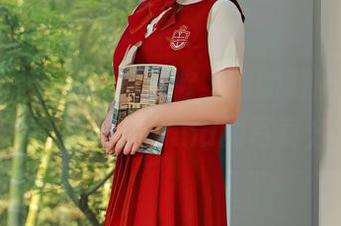 Xiuren秀人网 - 抱歉，你的制服不够有趣——木木hanna的写真分享