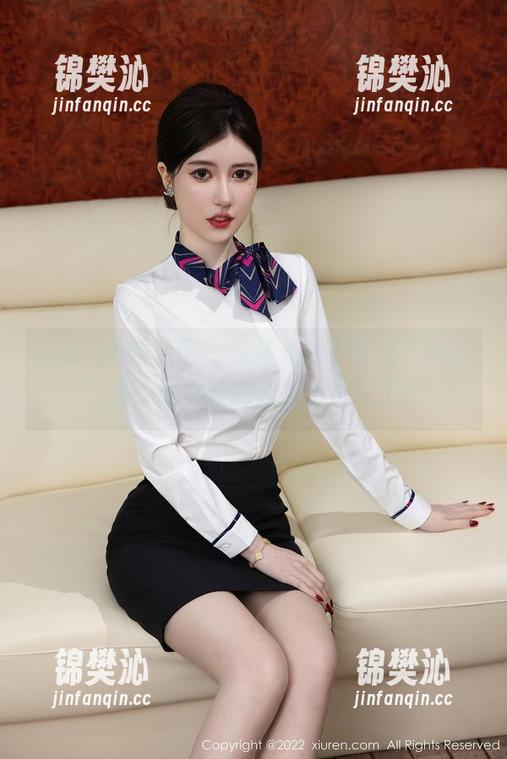 Xiuren秀人网 - 无圣光的李可儿“妹妹”集，看看她哪儿又出奇招了？