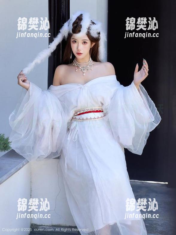 Xiuren秀人网 - 林乐一在线写真，这天使好像来从我脑海中的梦里走出来一样。