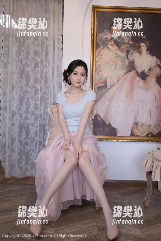 Xiuren秀人网 - 王俪丁小宝贝的海滩秀：美得让人想下水，但我仍在沙滩上！原图在线下载等你！