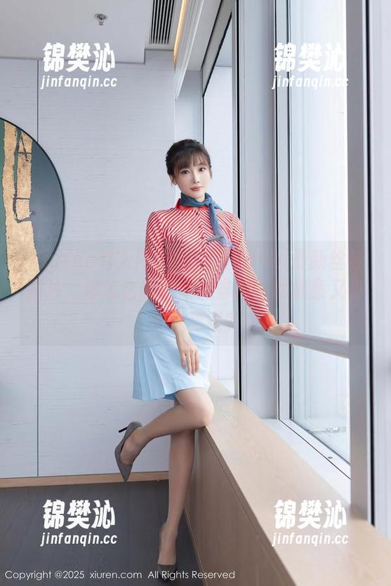 Xiuren秀人网 - 王馨瑶Yanni最新丝袜图片，你怎么能把丝袜穿得如此随意又不失优雅呢？