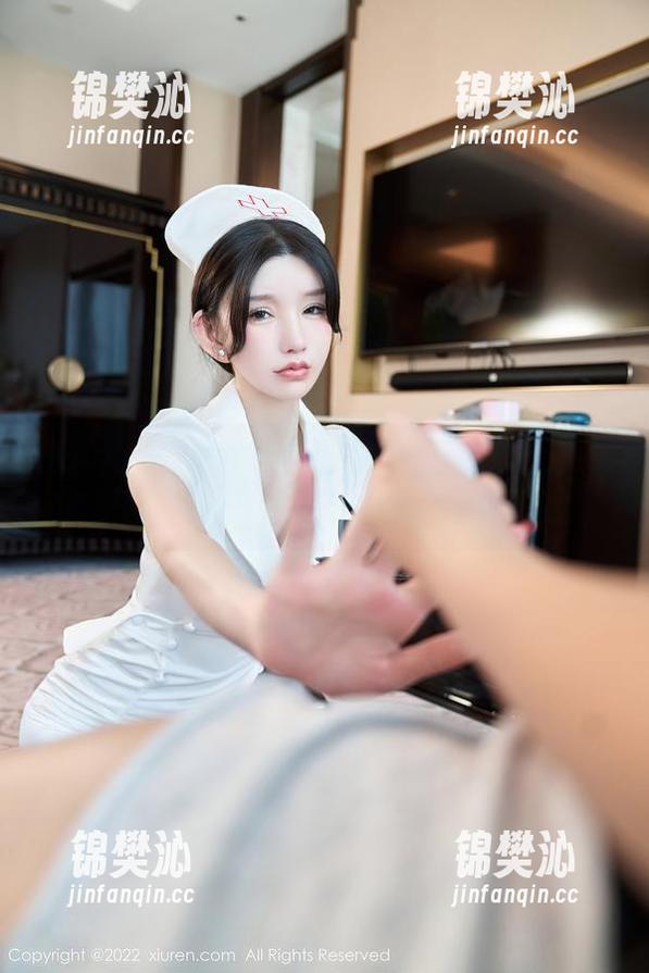 Xiuren秀人网 - 看呐，陈怡曼的短裤全套原图，别说我没提醒你，搭配重要！