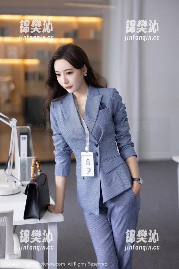 Xiuren秀人网 - 龙女宝宝的黑白写真，其实是想跟我科普点啥？