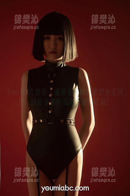 YouMi尤蜜荟 - 看黄乐然如何掌控女王风范：这份合集作品高度建议收藏！