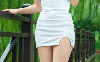 丽柜 - 汐汐的写真美得让人窒息,玉脂香吻?谁会不好奇当中的含义呢。