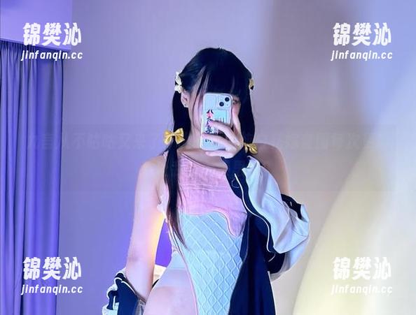 九言从不咕咕又来了，为啥她的纯白花嫁套图每次更新都让我陷入深思呢？