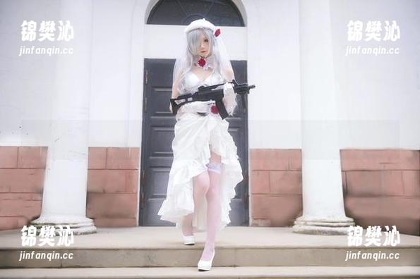 五更百鬼的女仆cos，你觉得她今天打扮得如何？