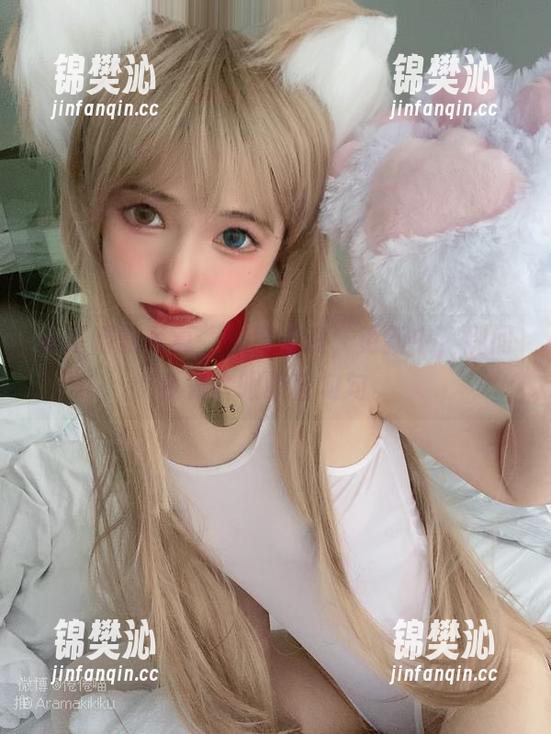 倦倦喵的写真，魅魔出没，更新中，别问我为啥眼睛直勾勾。