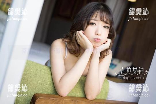 克拉女神 - 嫚予的校服，恍若穿越到青春的照片精选