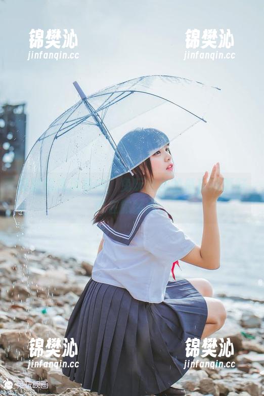 最新图库风暴中，兔玩映画的俏皮制服好像在撒娇哟。