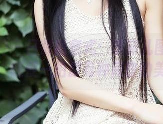 头条女神 - 日常随意式：李菲儿图片合集，随便一拍却有种闲散的美