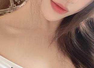 微密圈 - 原图流出!奶宝妹纸试衣间,合集中的隐藏彩蛋