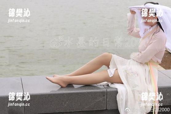 微密圈 - 家有水墨老师的制服合集，图库看得我想揍自己