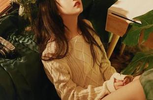 小鹿鹿shika的办公室:私房美图,办公室也能脱俗
