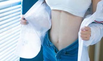 尤果网 - 夏天来临、欣杨Kitty那么多连衣裙合集,你还在游泳池淹死在那件旧泳衣里吗?