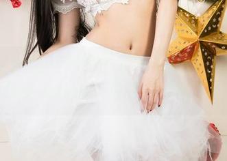 尤果网 - 霓梓心的全套海边写真?这原图还得我多看几眼,照的角度也是绝了。