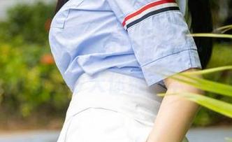 尤蜜荟 - 分享允尔的旗袍图集:每一张都像是在问你‘今天你雍容华贵了吗?’