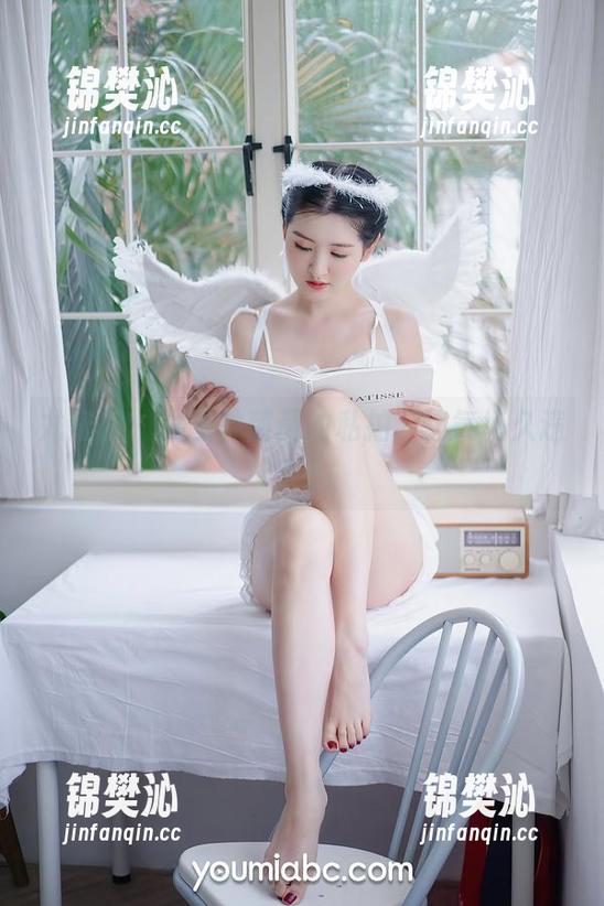 尤蜜荟 - 女王林茵茵的私拍，这气场久违了。