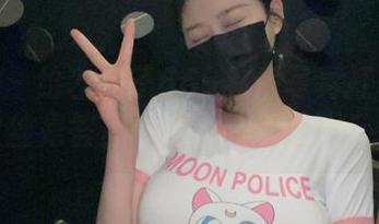 微密圈 - 给左公子666私房写真打call:白丝是答案,其他的都是浮云!