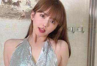 微密圈 - 张思允nicejk制服精选,真的不是我一个人在看吧?
