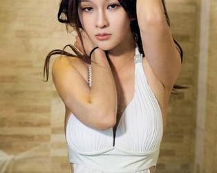 推女郎 - 这样在线的“吻熙”教室图片，能让我想象一堆不必要的事