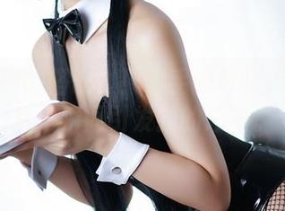 意想不到的搭配？！水手服与晓美妈的图片，瞬间引发我的思考。