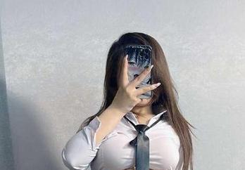微密圈 - 点击桃沢樱呀的粉红图集,心不在焉的我好像又被拉回现实了。