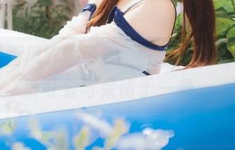 这妹子画风咋偏了？桜桃喵的壁纸合集，集可爱与呆萌于一身。