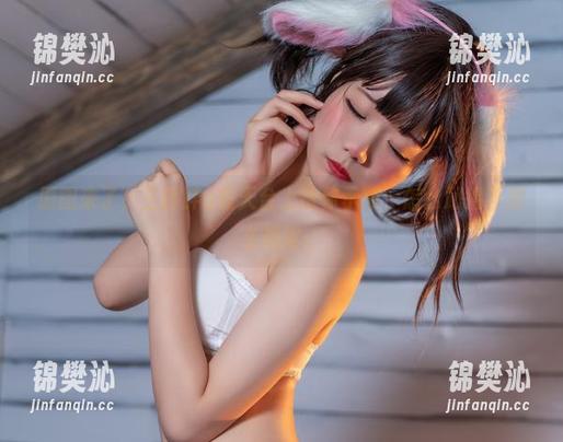 原图来了，王胖胖u在天台上给你示范，怎么站得不那么尴尬。