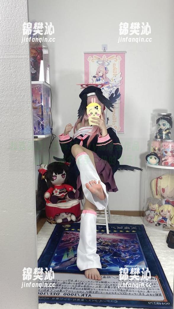 找到资源！白栎Shirly的泳衣作品，让人想起了那个炙手可热的夏天！