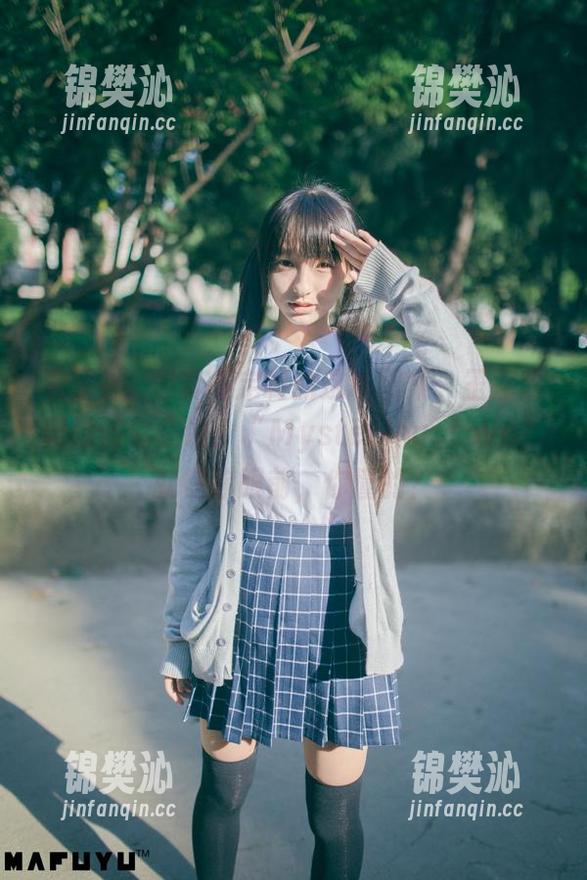 有了神楽坂真冬定制的这本图集，玉藻前舞娘仿佛在说：“MysteriousLove”就在你眼前，你懂的？