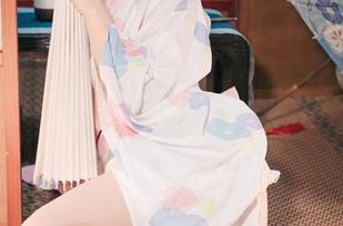 神沢永莉的签收清单：小春的图册从此开启一段奇妙旅程