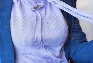 秀人网 - 安然在私人秘书假装工作,手里却只拿着咖啡的图集