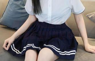 秀人网 - 糯米NM的丝袜护士图片——小心别被画面里的美腿电到哦。