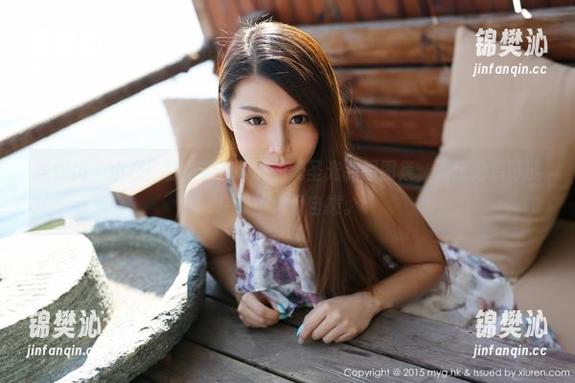 美媛馆 - 小心！徐子琦Anna的无圣光制服图集，入坑之后可能会变得无可自拔。