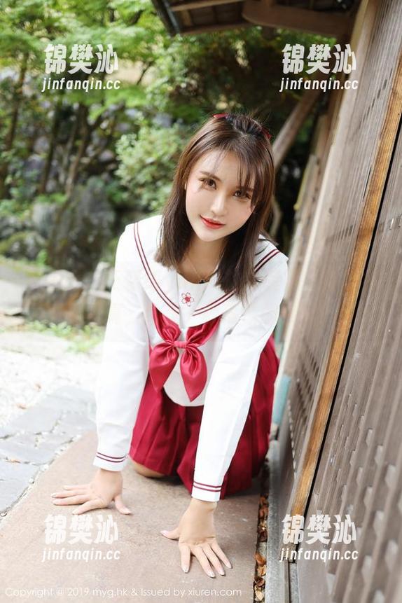 美媛馆 - 王馨瑶yanni的套装照，新版免费写真，给我一秒停顿的权利！
