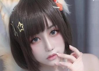 芊川一笑MNK的蕾丝作品让我感到—这是超乎我想象的好，有种让人想卷进去的魔力！